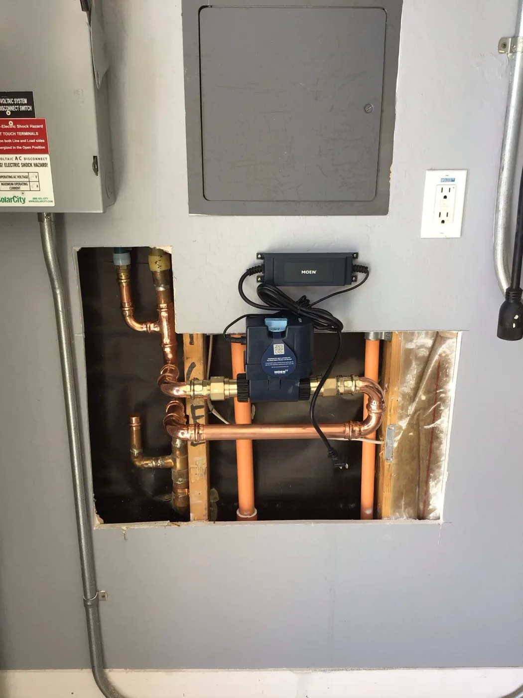 Electronic leak detection equipment used by Trident Plumbing